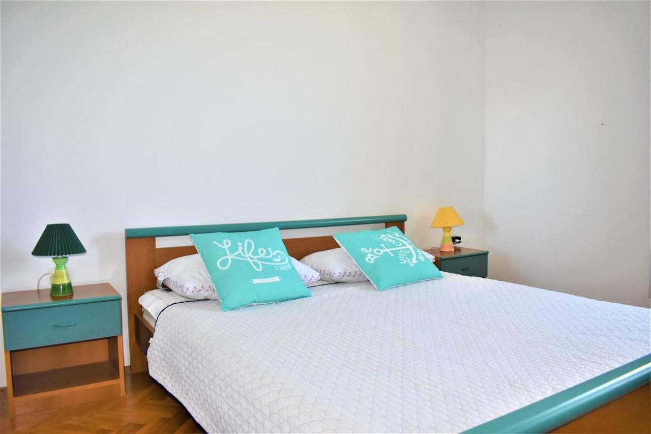 Apartment Luka Novalja Zewnętrze zdjęcie